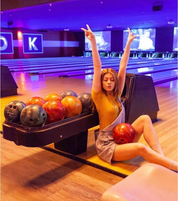 AMF Western Branch Lanes Bowling Ball Facilities