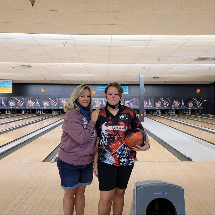 Coal Creek Bowling Center Bowling Ball Features