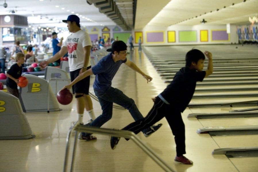 Fountain Bowl Bowling Ball Facilities