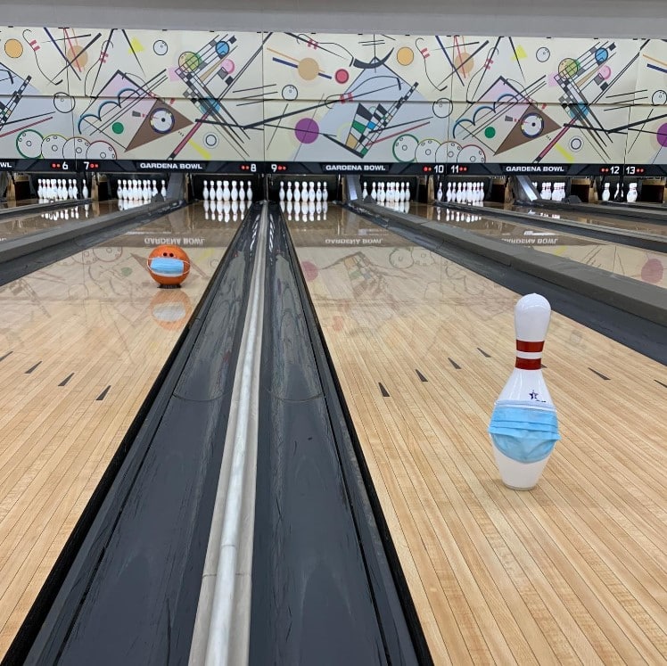 Gardena Bowl Bowling Ball Features