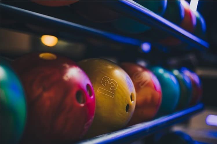 Harley's Valley Bowl Bowling Ball Features