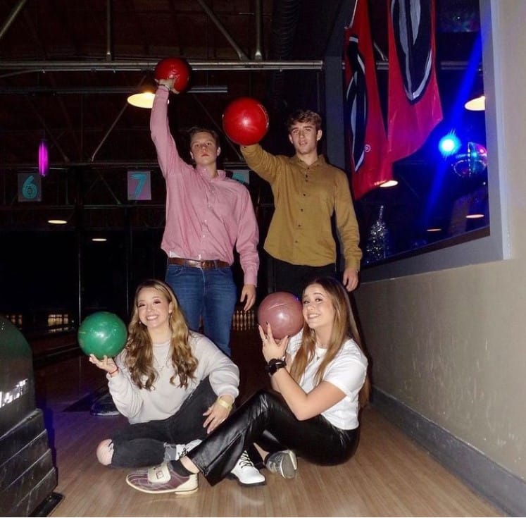 Queen Park Social Bowling Ball Facilities