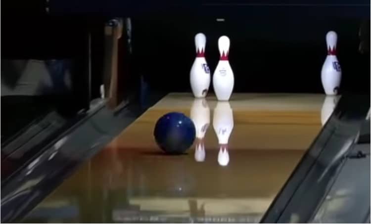 Sparez Bowling Center Bowling Ball Features