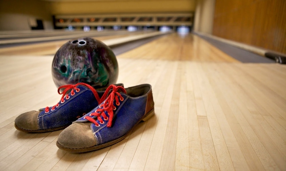 Benefits Of Wearing Bowling Shoes
