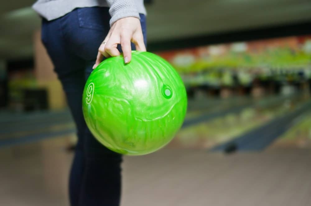 Disadvantages of Semi-Fingertip Grip Bowling