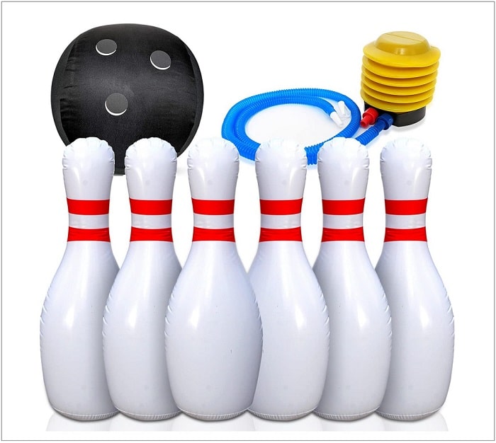 Oversized inflatable yard bowling set