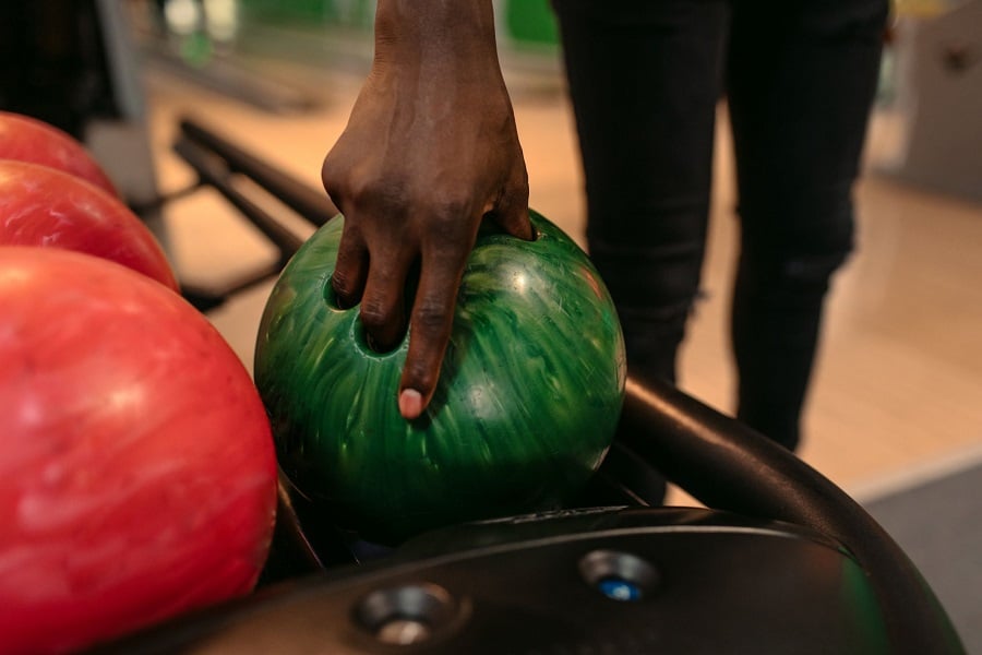 How Much Do Bowling Lessons Cost