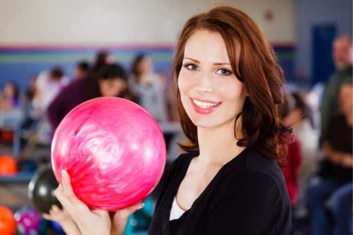 How to Bowl with Nails