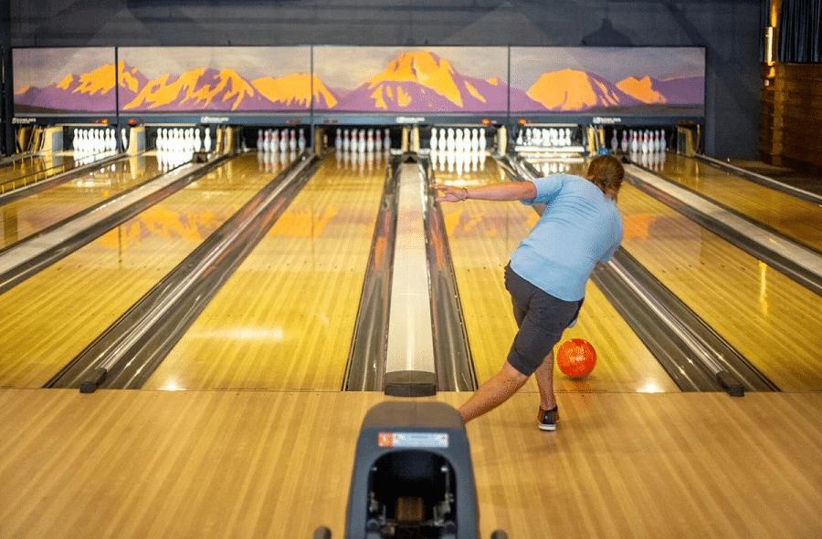 What are those slopes on Bowling Lanes for